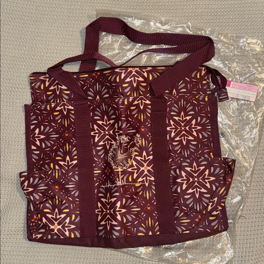 Thirty-One Zip Top Organizing Utility Tote in Fall Hues Geo - personalized